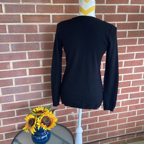 LOFT 100% Cashmere Sweater - Picture 5 of 9